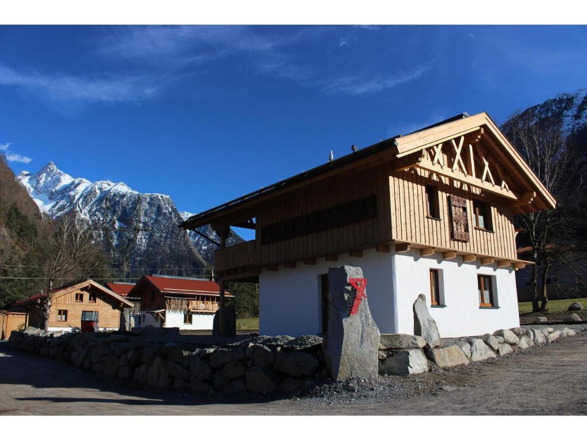 X-Alp Lodges เซาเทนส์ ภายนอก รูปภาพ